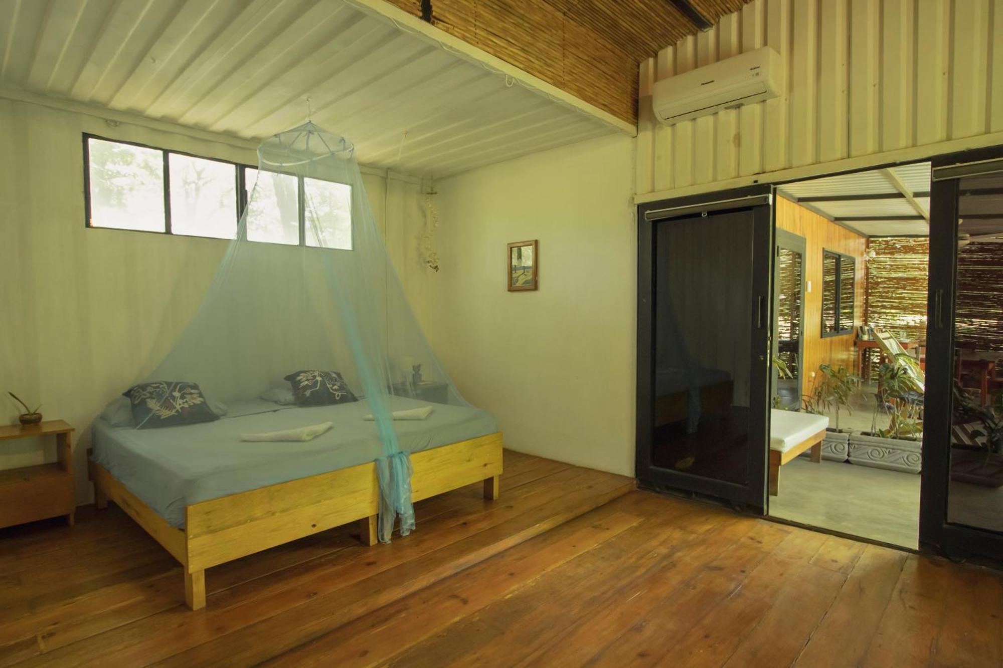Mola Mola Surf Popoyo Bed & Breakfast ภายนอก รูปภาพ