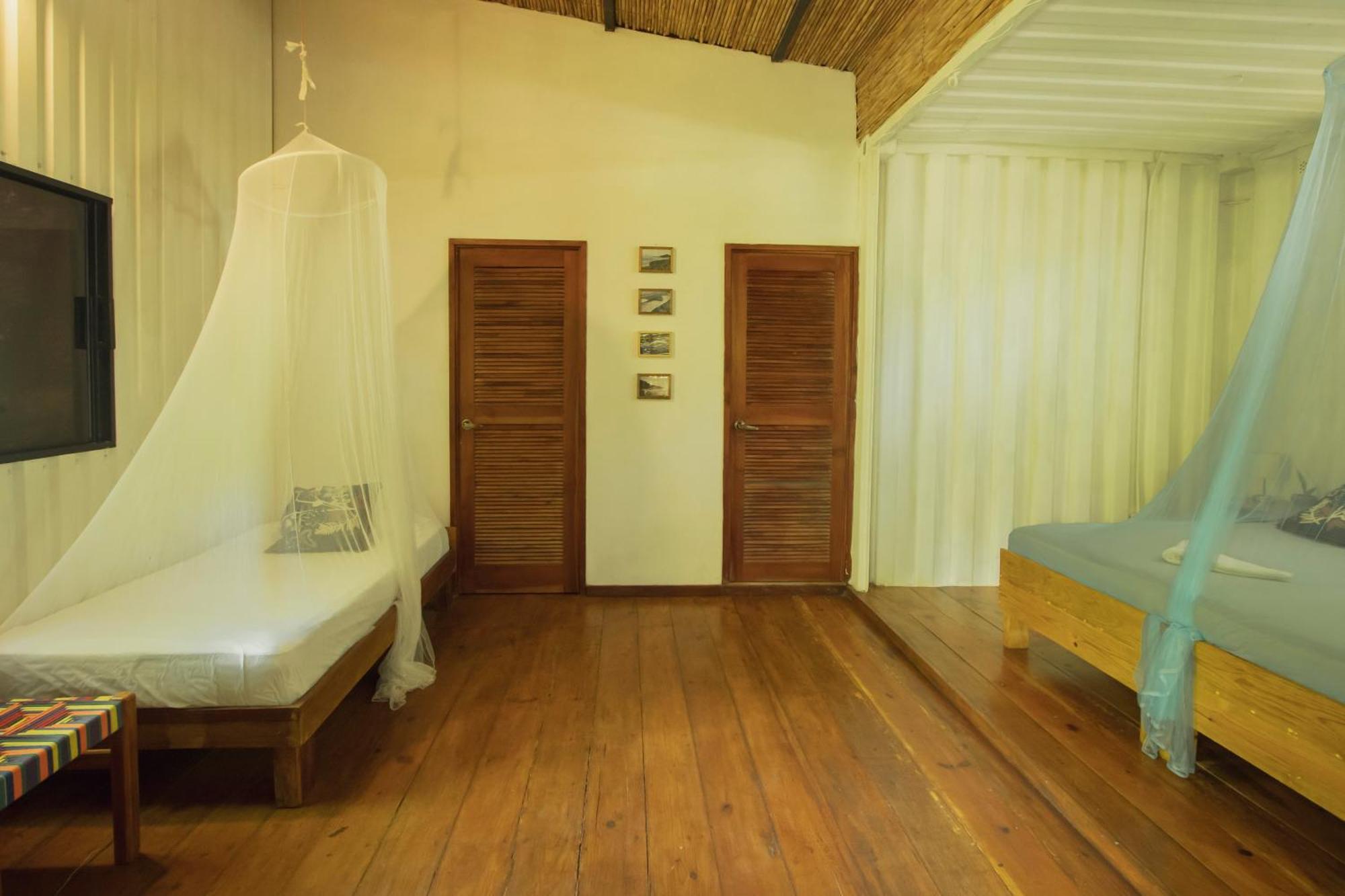 Mola Mola Surf Popoyo Bed & Breakfast ภายนอก รูปภาพ