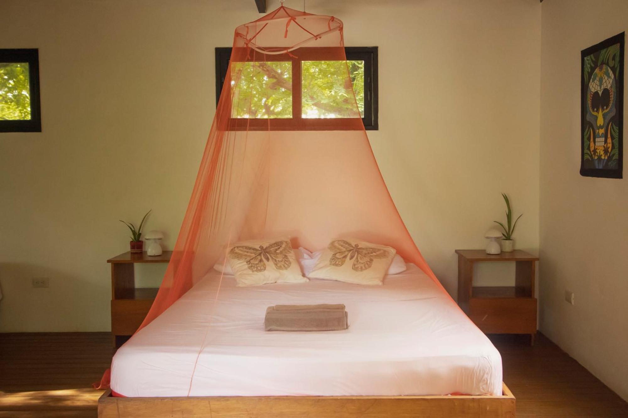 Mola Mola Surf Popoyo Bed & Breakfast ภายนอก รูปภาพ