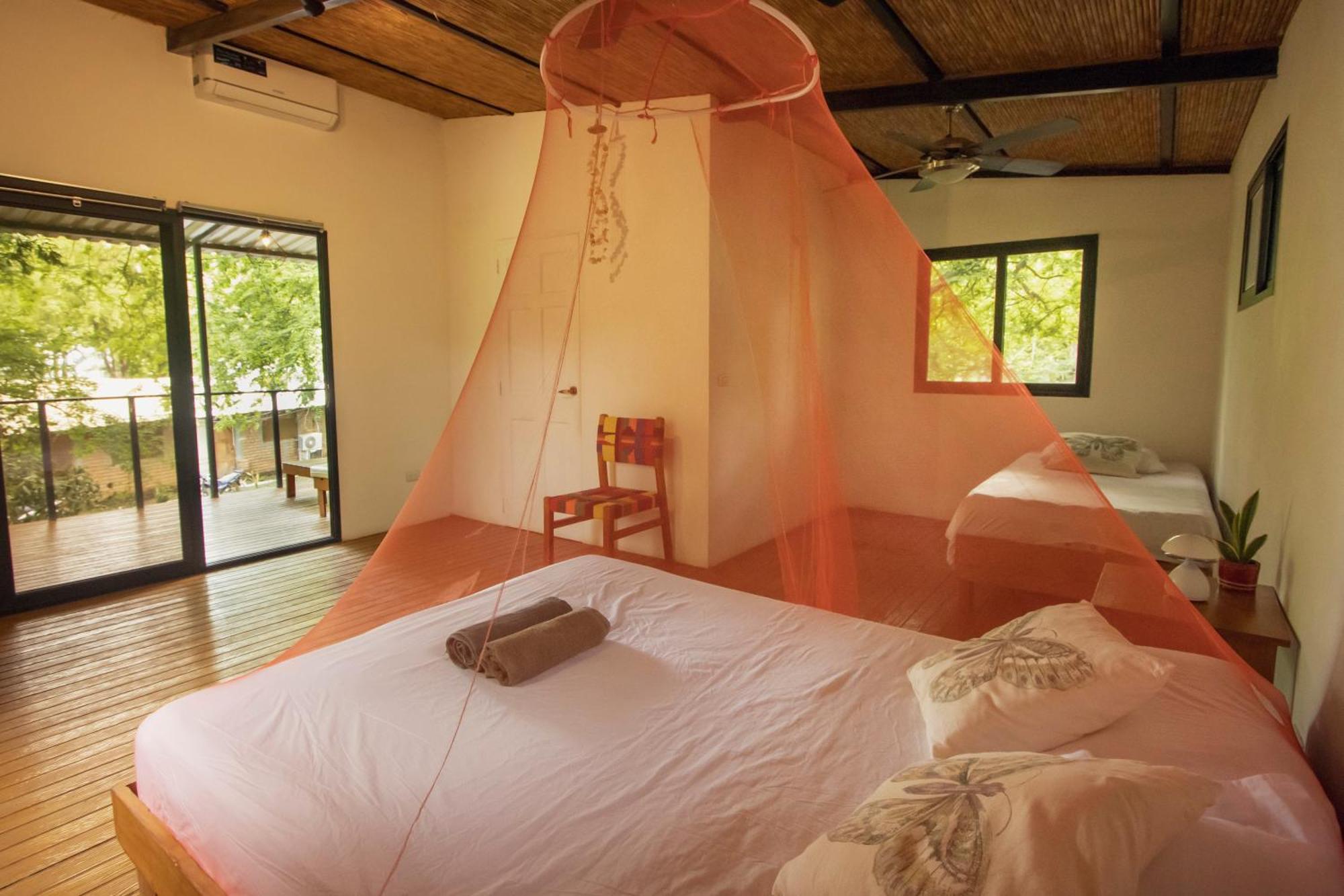 Mola Mola Surf Popoyo Bed & Breakfast ภายนอก รูปภาพ