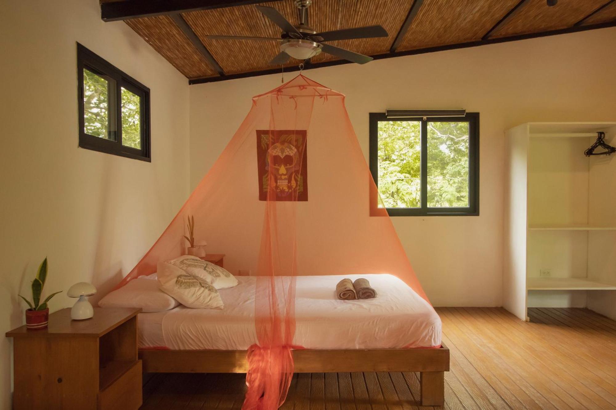 Mola Mola Surf Popoyo Bed & Breakfast ภายนอก รูปภาพ